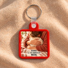 Mamma, il tuo abbraccio resta. · frontale rosso